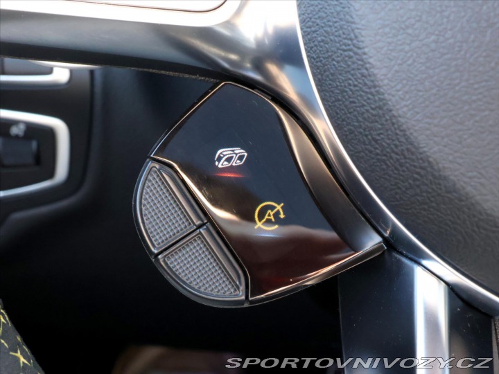 Mercedes-Benz C 4,0 AMG 375kW DPH Záruka 2022
