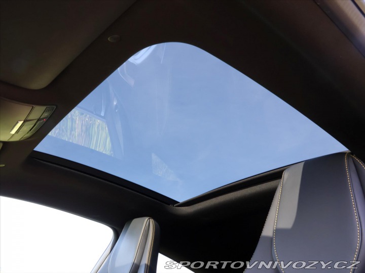 Mercedes-Benz C 4,0 AMG 375kW DPH Záruka 2022
