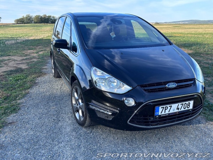 Ford Ostatní modely S-MAX 2,0 TDCi 103 kW Titaniu 2012
