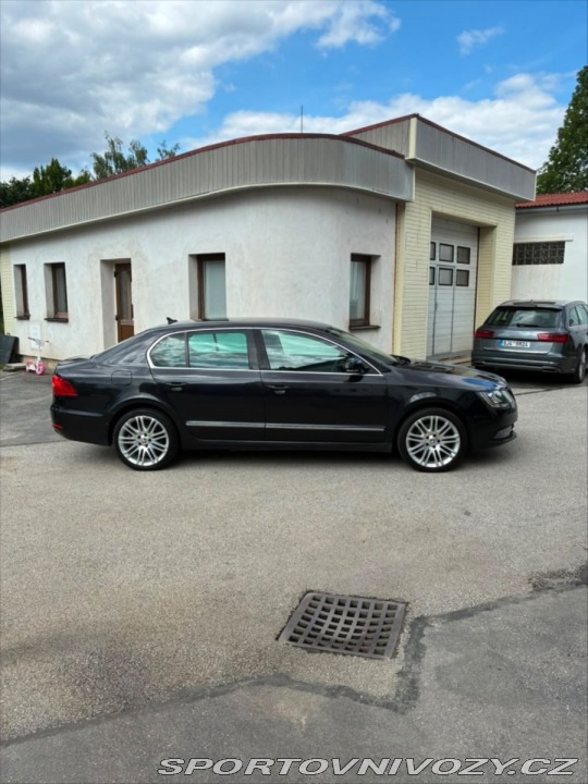Škoda Superb 2,0 TDI 125 kW 4x4 DSG 2013