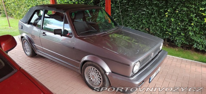Volkswagen Golf 1,6 benzín 1988