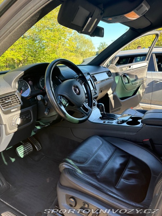 Volkswagen Ostatní modely Touareg 3,0   2012, TDI V6 Bluemo 2012