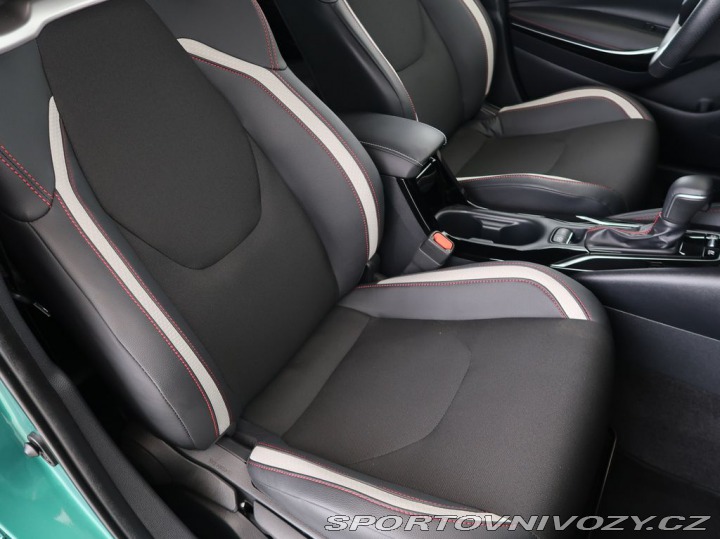 Toyota Corolla 2.0Hybrid,e-CVT,GR Sport, 2025