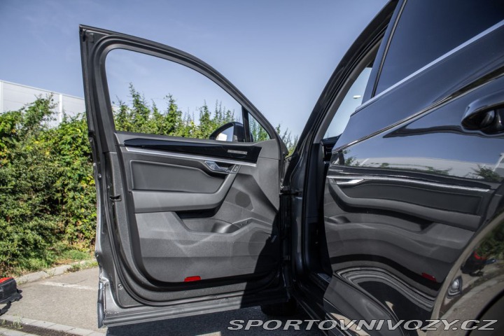 Volkswagen Ostatní modely Touareg 2021