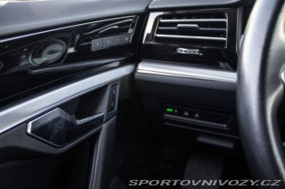 Volkswagen Ostatní modely Touareg 2021