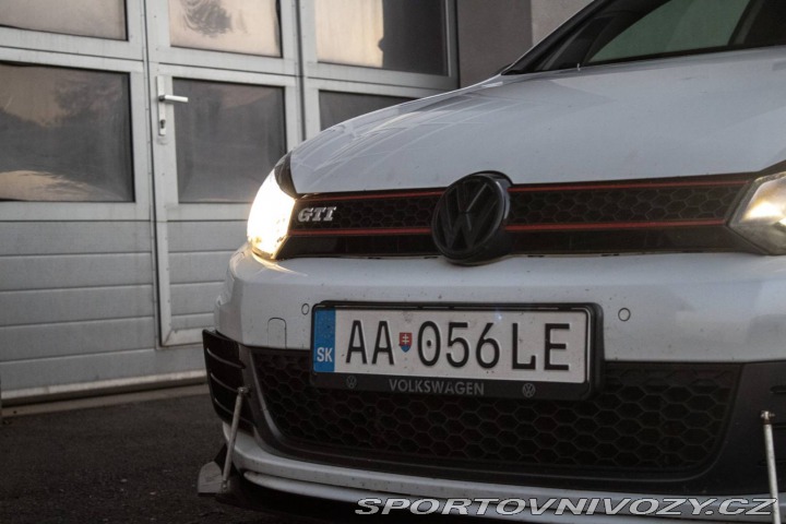 Volkswagen Golf 2.0 TFSI GTI Adidas Edit 2010