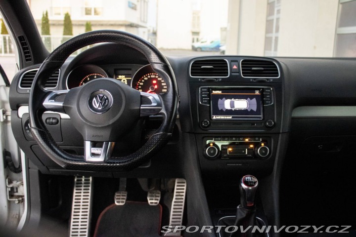 Volkswagen Golf 2.0 TFSI GTI Adidas Edit 2010