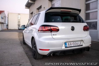 Volkswagen Golf 2.0 TFSI GTI Adidas Edit 2010