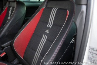 Volkswagen Golf 2.0 TFSI GTI Adidas Edit 2010