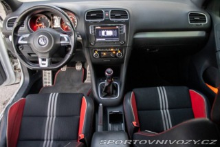 Volkswagen Golf 2.0 TFSI GTI Adidas Edit 2010