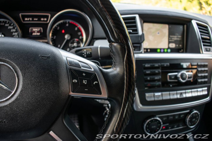 Mercedes-Benz Ostatní modely ML L 350 BlueTEC AMG line 4 2013