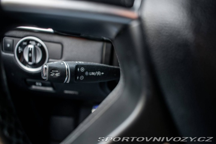 Mercedes-Benz Ostatní modely ML L 350 BlueTEC AMG line 4 2013
