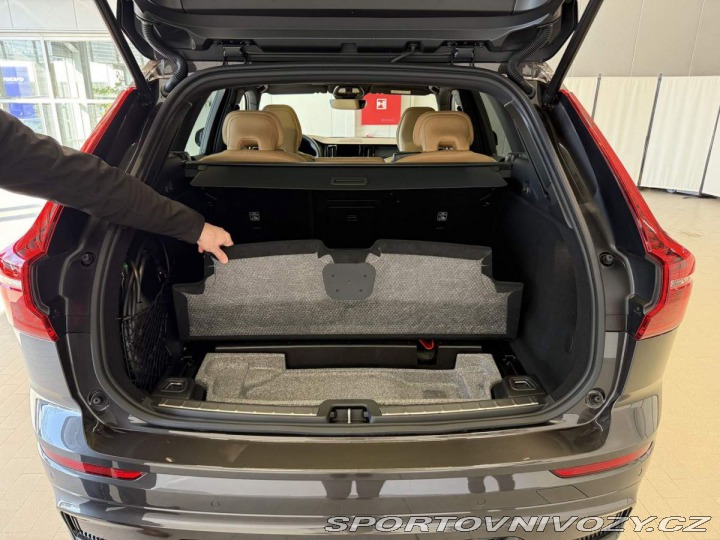 Volvo Ostatní modely XC60 T8 AWD ULTRA Dark 2025 2025