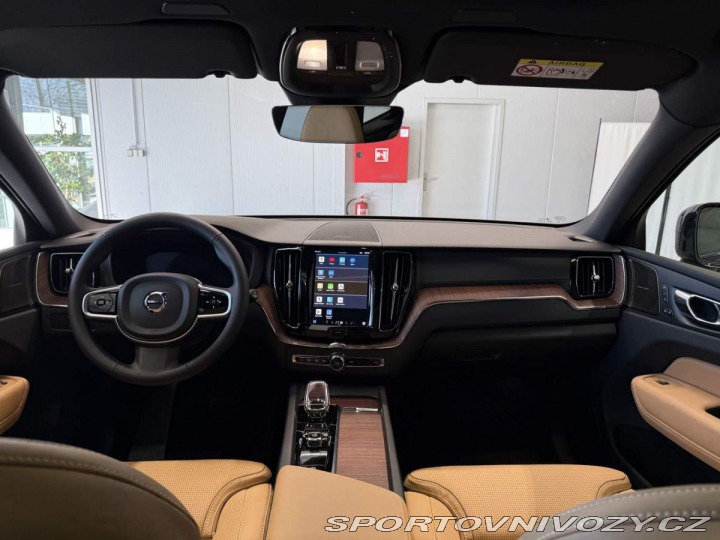 Volvo Ostatní modely XC60 T8 AWD ULTRA Dark 2025 2025