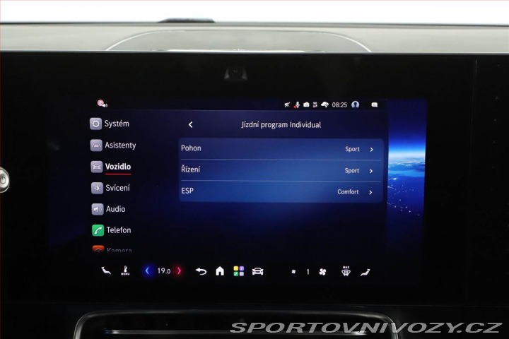 Mercedes-Benz CLA 200 2026
