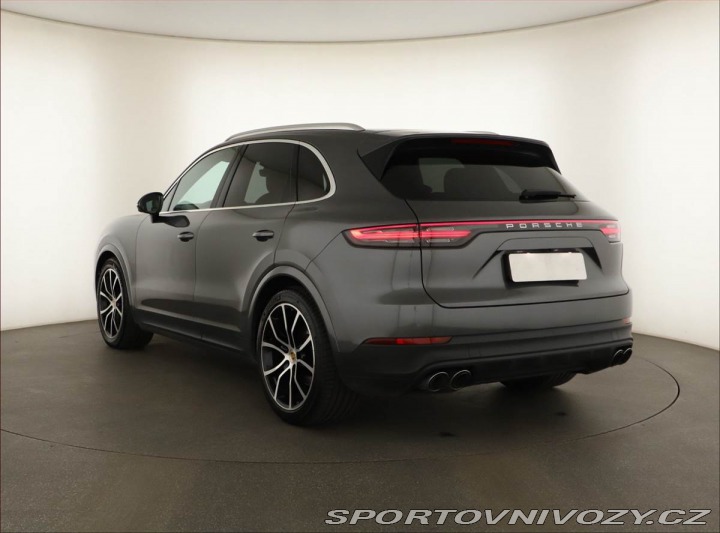 Porsche Cayenne V6 2022
