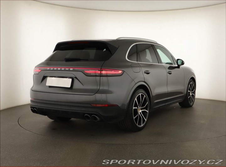 Porsche Cayenne V6 2022