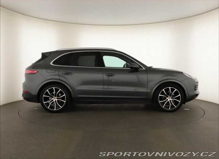 Porsche Cayenne V6 2022