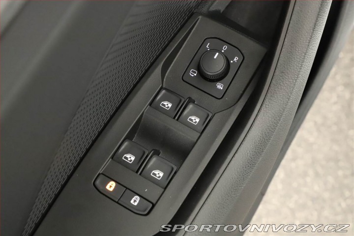 Škoda Octavia RS RS 2.0 TSI, RS, KEYLESS 2025