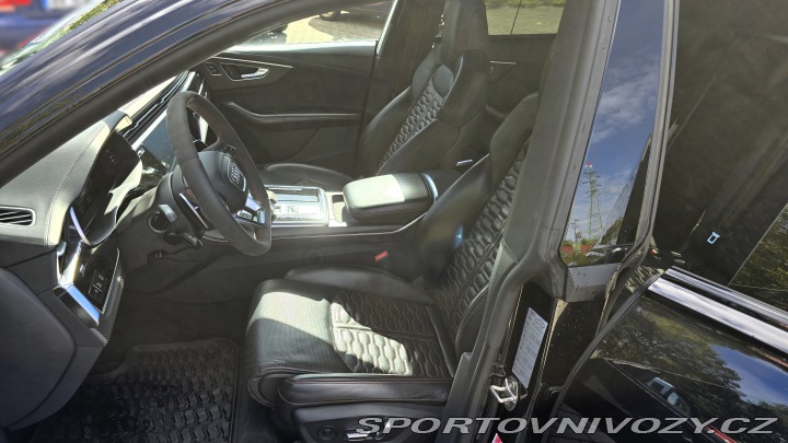 Audi RS Q8 23 kola keramické brzdy 2020