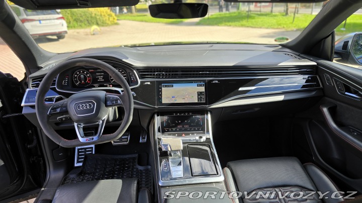 Audi RS Q8 23 kola keramické brzdy 2020