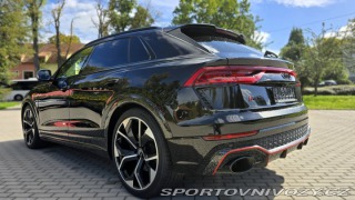 Audi RS Q8 23 kola keramické brzdy 2020