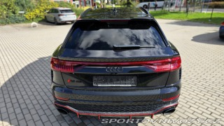 Audi RS Q8 23 kola keramické brzdy 2020