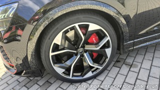 Audi RS Q8 23 kola keramické brzdy 2020