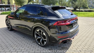 Audi RS Q8 23 kola keramické brzdy 2020