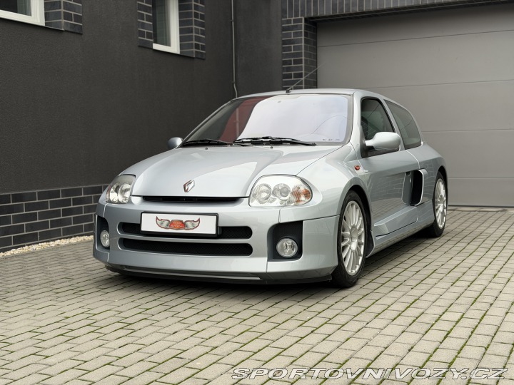 Renault Clio Sport V6 Phase 1 2002