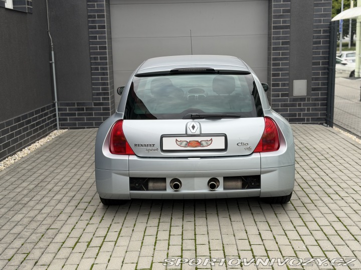 Renault Clio Sport V6 Phase 1 2002