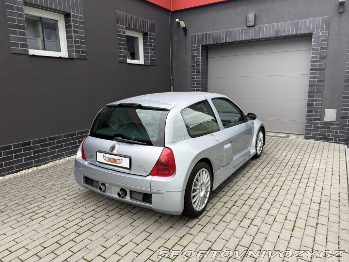 Renault Clio Sport V6 Phase 1 2002