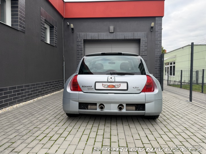 Renault Clio Sport V6 Phase 1 2002