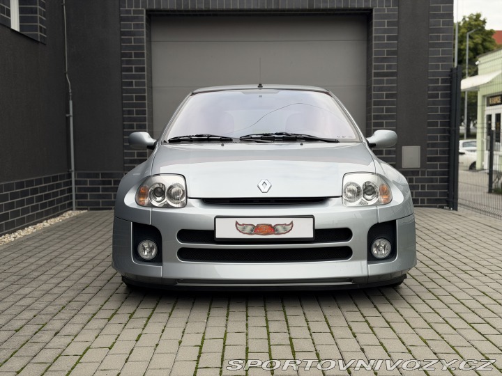 Renault Clio Sport V6 Phase 1 2002