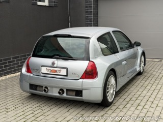 Renault Clio Sport V6 Phase 1 2002