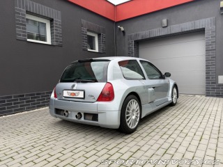 Renault Clio Sport V6 Phase 1 2002