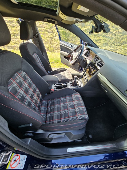 Volkswagen Golf 7 GTI Performance 2017