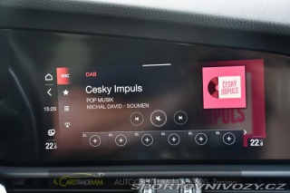 Alfa Romeo Giulia 2.0T 16V 206kW VELOCE AT8 2024