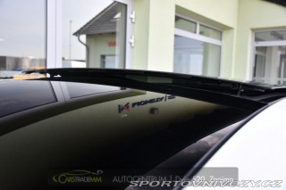 Alfa Romeo Giulia 2.0T 16V 206kW VELOCE AT8 2024