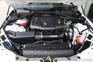Alfa Romeo Giulia 2.0T 16V 206kW VELOCE AT8 2024