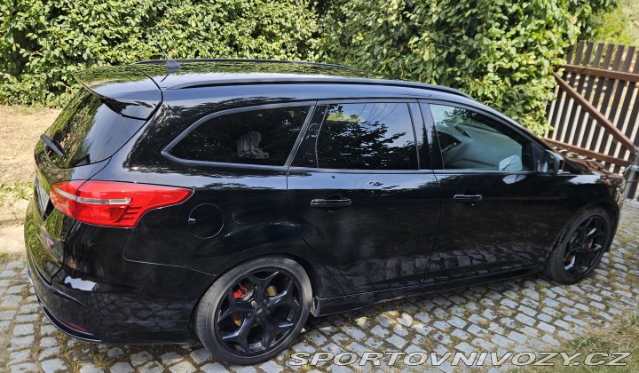 Ford Focus ST Kombi 2017