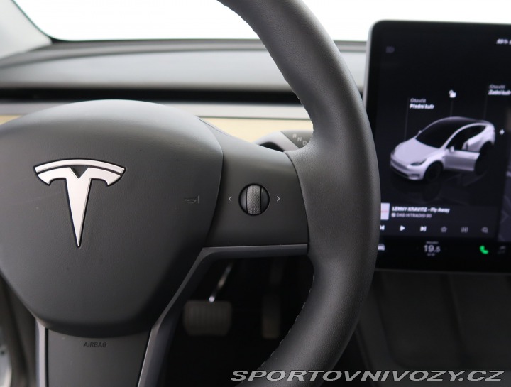 Tesla Model Y RWD LFP 60kWh 2023