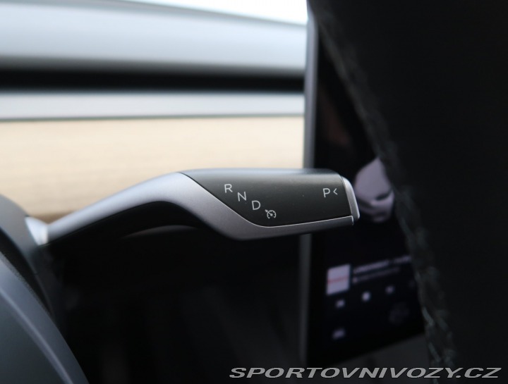 Tesla Model Y RWD LFP 60kWh 2023