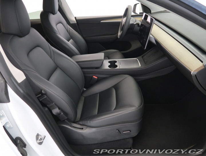 Tesla Model Y RWD LFP 60kWh 2023