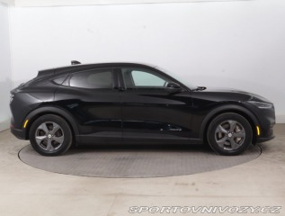 Ford Mustang Mach-E Standard Range RW 2021