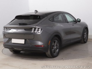 Ford Mustang Mach-E Standard Range RW 2021