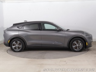 Ford Mustang Mach-E Standard Range RW 2021