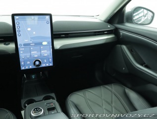 Ford Mustang Mach-E Standard Range RW 2021