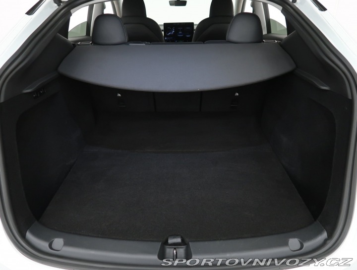 Tesla Model Y Long Range AWD 79kWh 2023