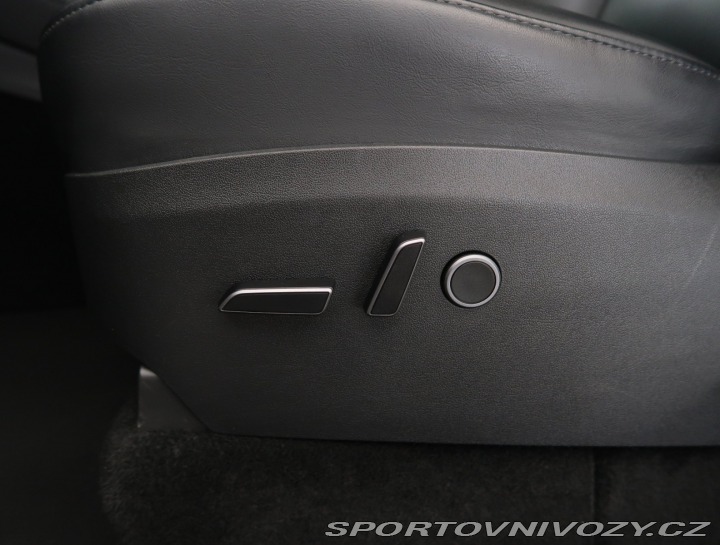 Tesla Model Y Long Range AWD 79kWh 2023